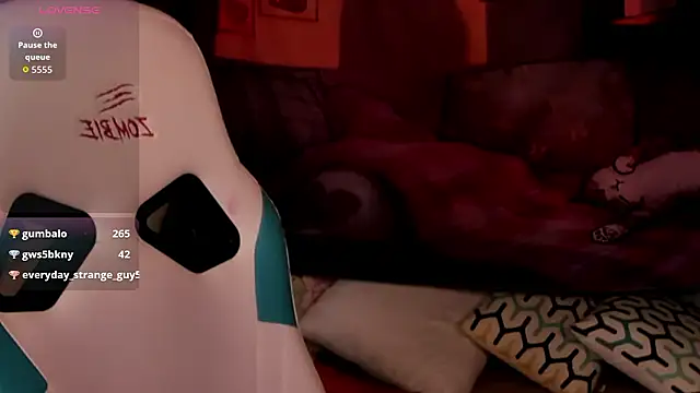 CathyAdams: онлайн-секс-чат