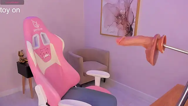 Chat +18 de kittyhardfucks ao vivo