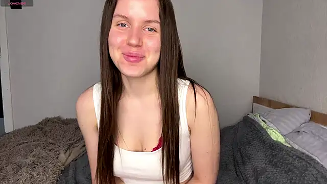 SanoraVillnave Chat XXX in diretta