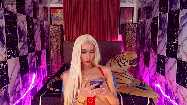 โชว์เว็บแคมของ SeductiveSamanthaTS