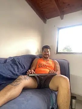 Živý XXX chat AndresSmith__