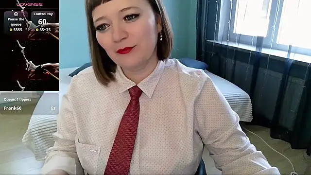 LizaMilfaのライブXXXチャット