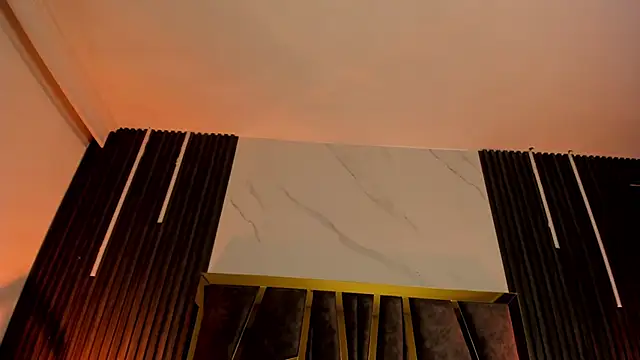 Chat +18 de Chloe_Connor ao vivo