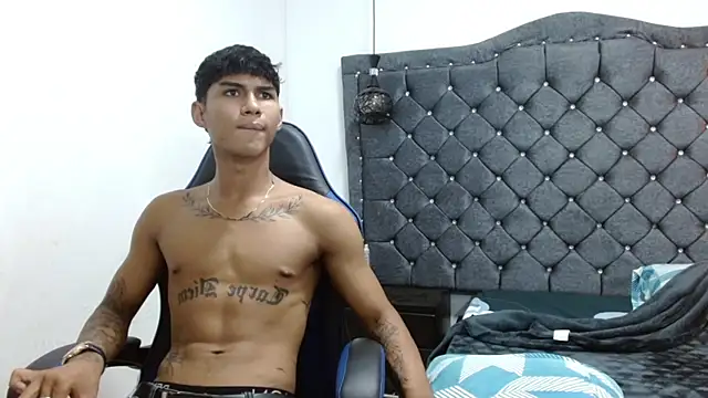 luka_big18のライブXXXチャット