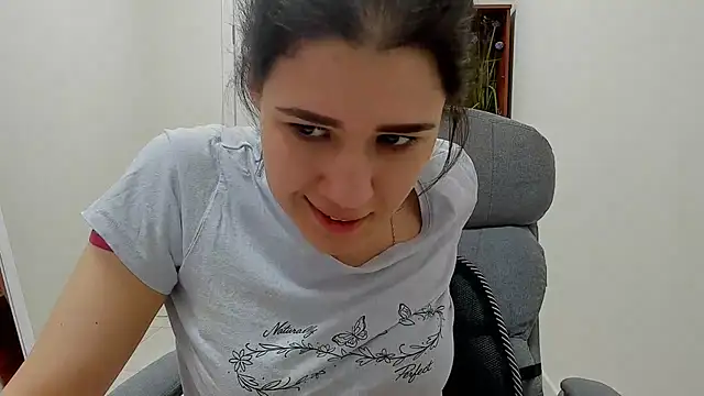 XXX chat uživo modela Joannia