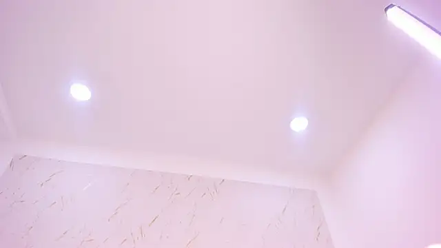 XXX chat uživo modela hermione_brown