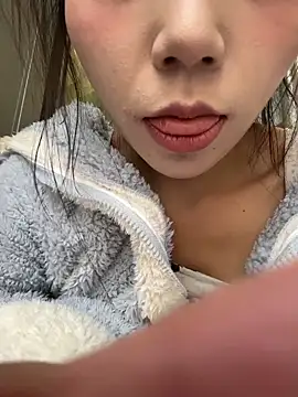 XXX chat uživo modela kara-tt