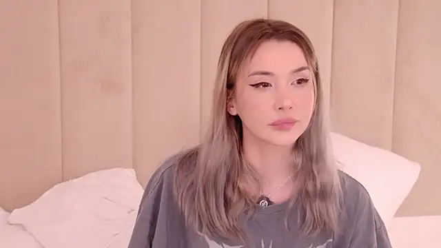 Chatroom XXX en direct de Nesolla