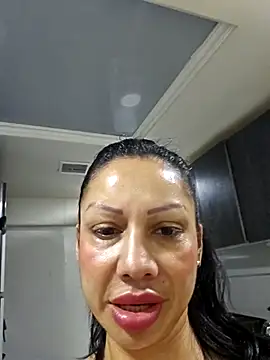 Chatroom XXX en direct de Grace_Velvet