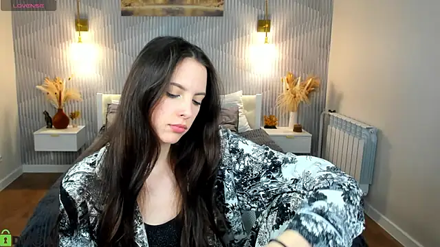 XXX chat uživo modela elise_robbie