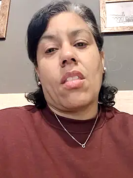 Chat XXX en directo de Molly_newman6