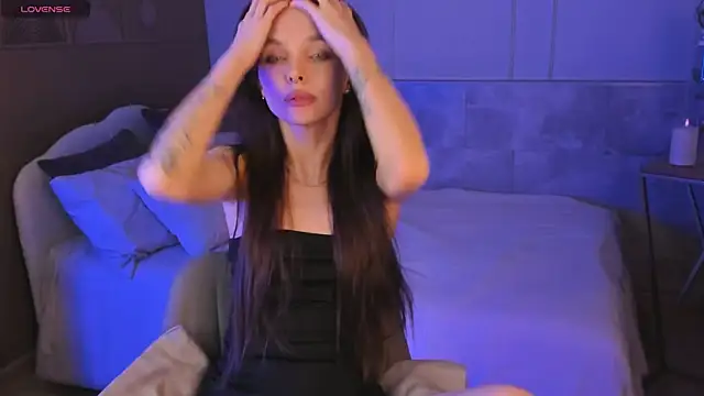 ChloeSunny: онлайн-секс-чат