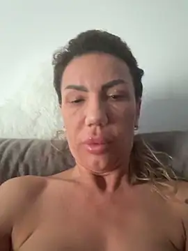 LoreennAny Webcam show