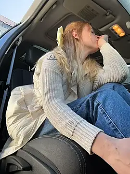 Chat +18 de HarrietDart ao vivo