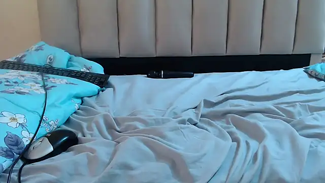 XxxExoticxx27's Live XXX Chat