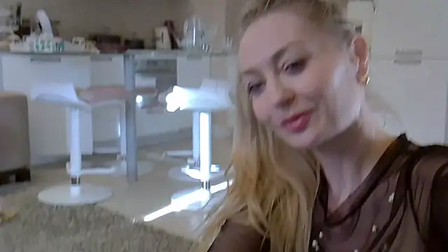 ZarinaSwift Chat XXX in diretta