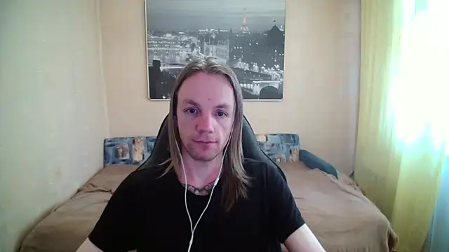 AdamDickens élő XXX-chatje