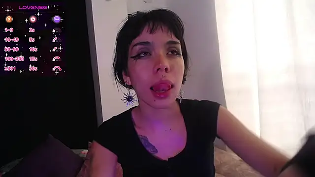 XXX chat uživo modela dark__nymph