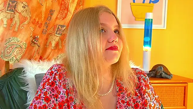 XXX chat uživo modela EmilyEvanse