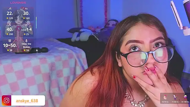 Онлайн чат XXX AnngelaSkye