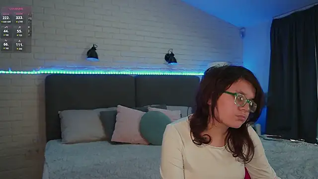 Ariell_Mini's Live XXX Chat