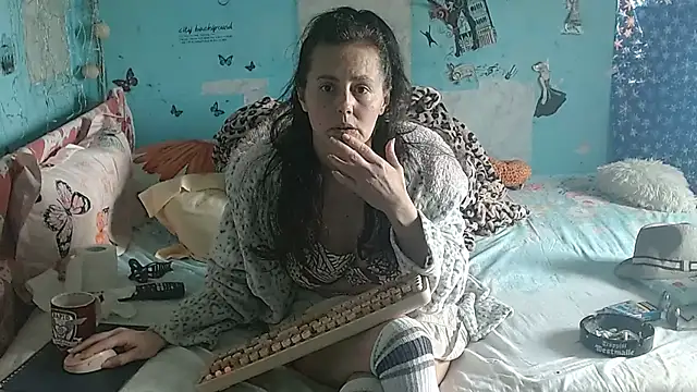 brighteyes77 – Naživo XXX chat