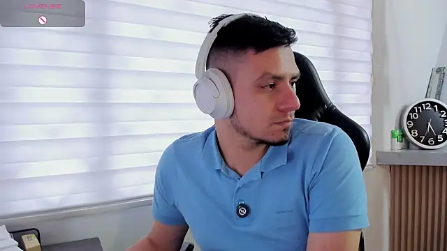 Rick_Adams webkamerás műsora