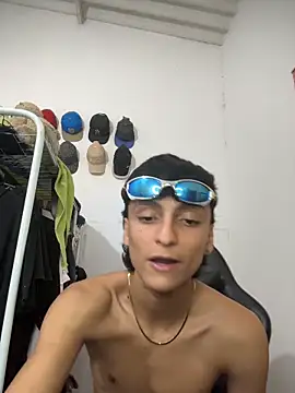 Онлайн чат XXX Leal_777