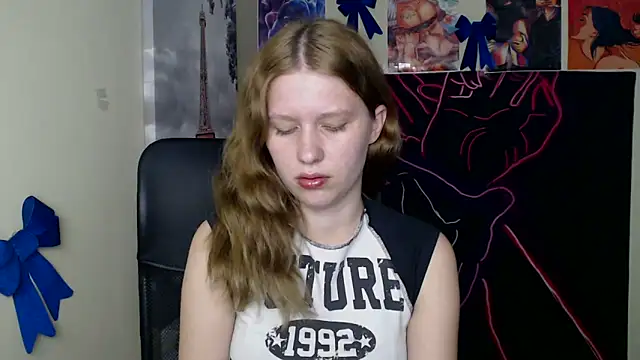 StellaCRL live XXX chat