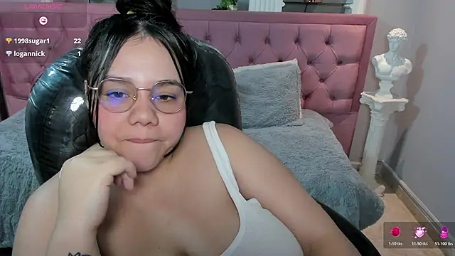 _chelsea_24n Live XXX chat