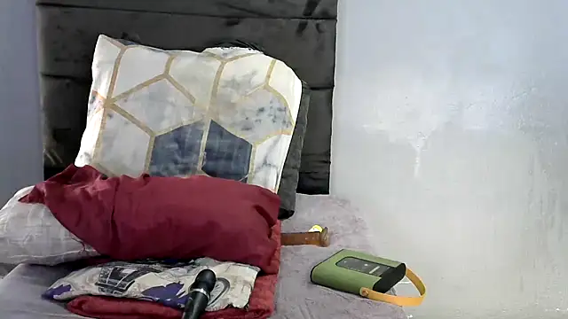 WILD_KITTYxXxX's Webcam Show