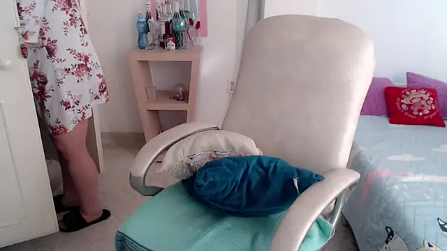 XXX chat uživo modela leonela_69