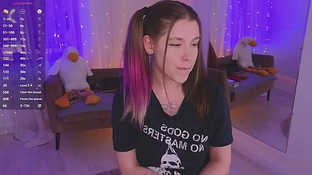 Chat XXX en directo de Mira_Falls