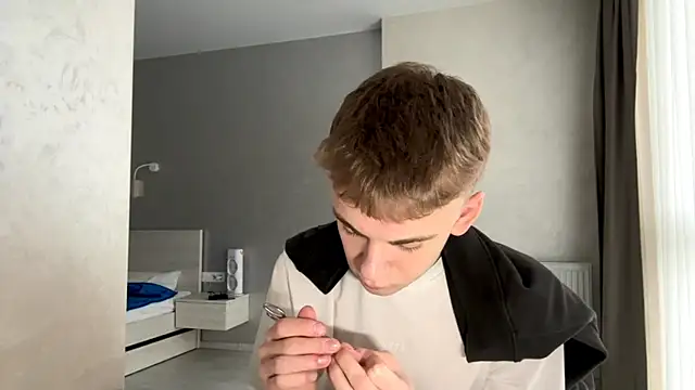 Вебкам-шоу SoloFury