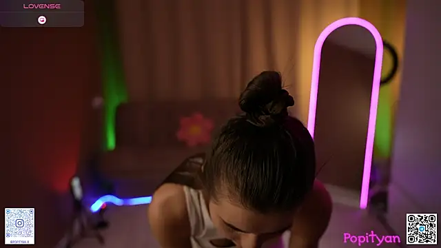 popityan1 Adlı Modelin Canlı XXX Sohbeti