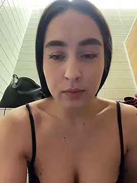 Chat XXX ao vivo de Holly_Play