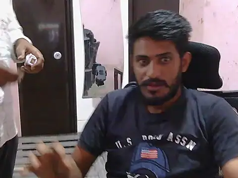 Živý XXX chat HotXKrish