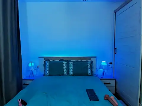 MistressKarla1 live XXX chat