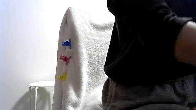 leopiii-iiJP Chat XXX live