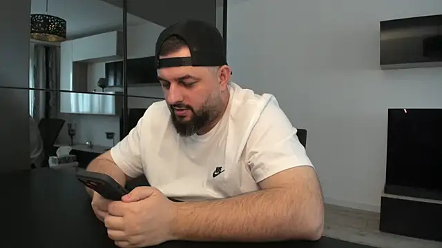 Pokazy przed kamerką – DravenPeak