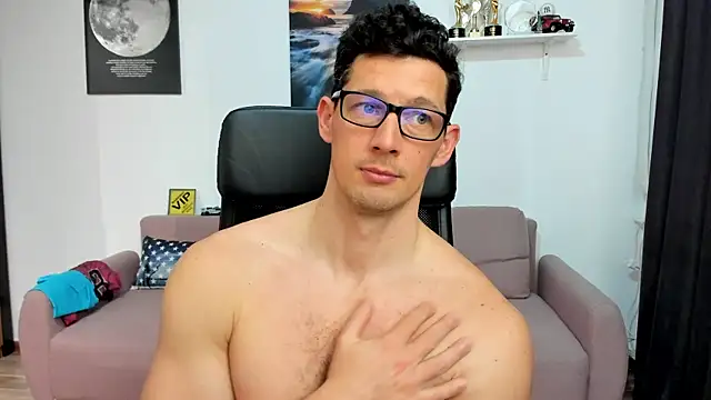 BrutusK08 Chat XXX in diretta