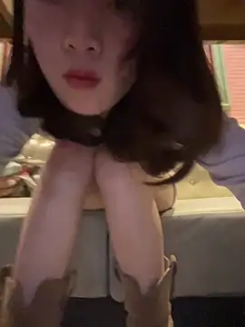 Chat +18 de littleqiu ao vivo