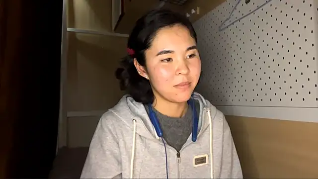 Chat +18 de JennyCarpenter ao vivo