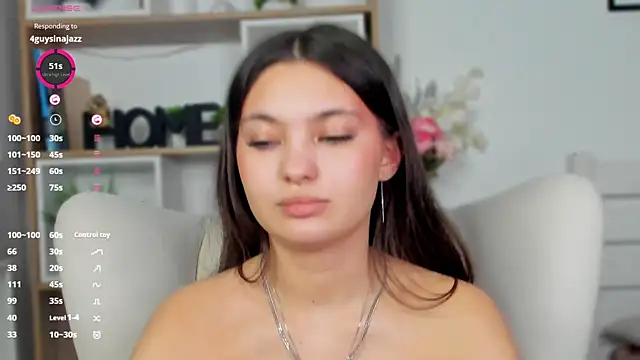 Chat +18 de MirthaBolduan ao vivo