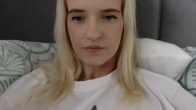 NovaFlirt Live XXX-chat