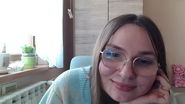 LooveELLYx Chat XXX live