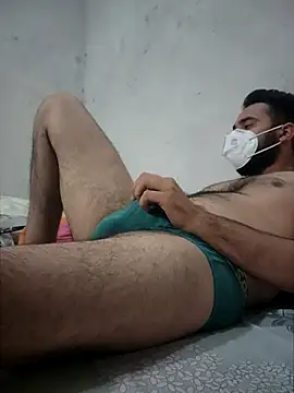 Chatroom XXX en direct de 77fuckerboy_