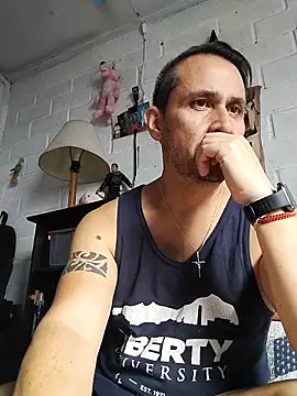 ShapingFeature48 live XXX chat