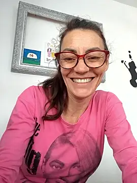 Eimikuro11 Chat XXX live