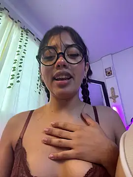 Isis_Valen's Live XXX Chat